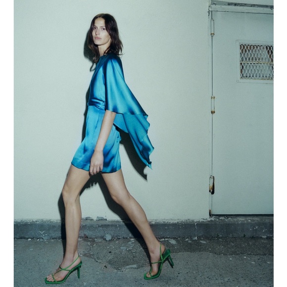 Zara SATIN EFFECT MINI CAPE DRESS - Picture 7 of 15